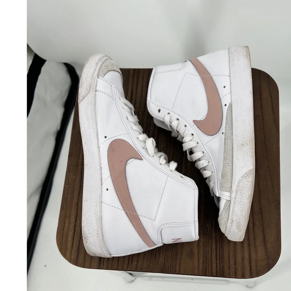 Nike Blazer Mid 77 Vintage White Oxford Pink CZ1055-118 Womens 8 High Top